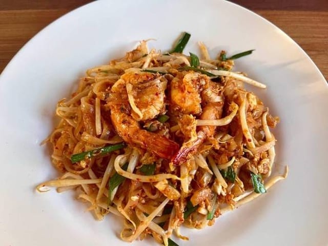 LS - Pad Thai.