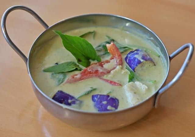Green Curry Sauce.