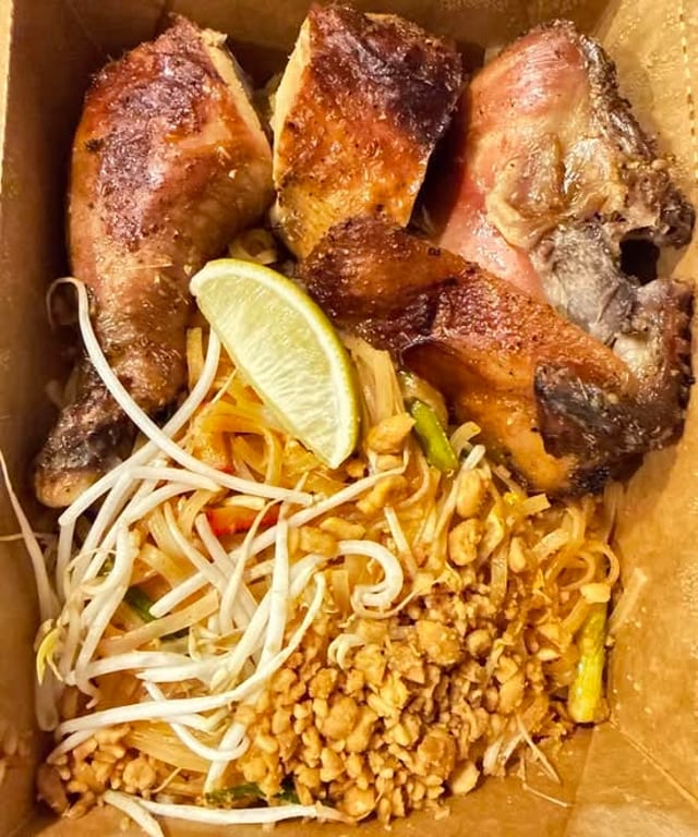 Gai Yang x Pad Thai.