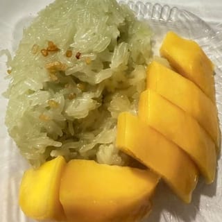 Mango with sweet sticky rice