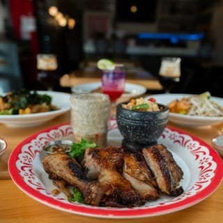 Gai Yang Somtam
